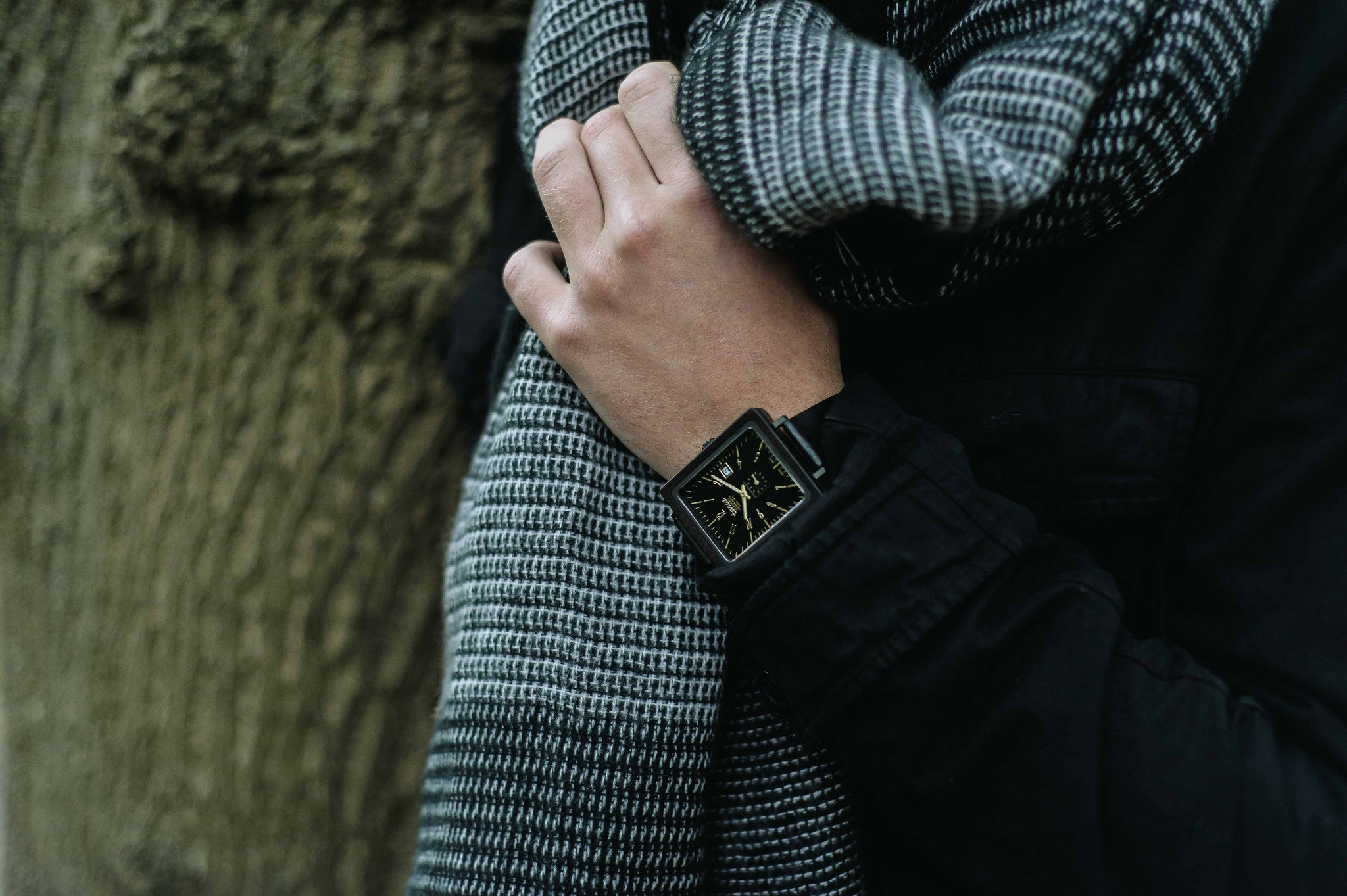 Walnut/Black